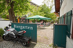 Der bayerische Biergarten – Gasthof zum Hirsch, Sulzberg
